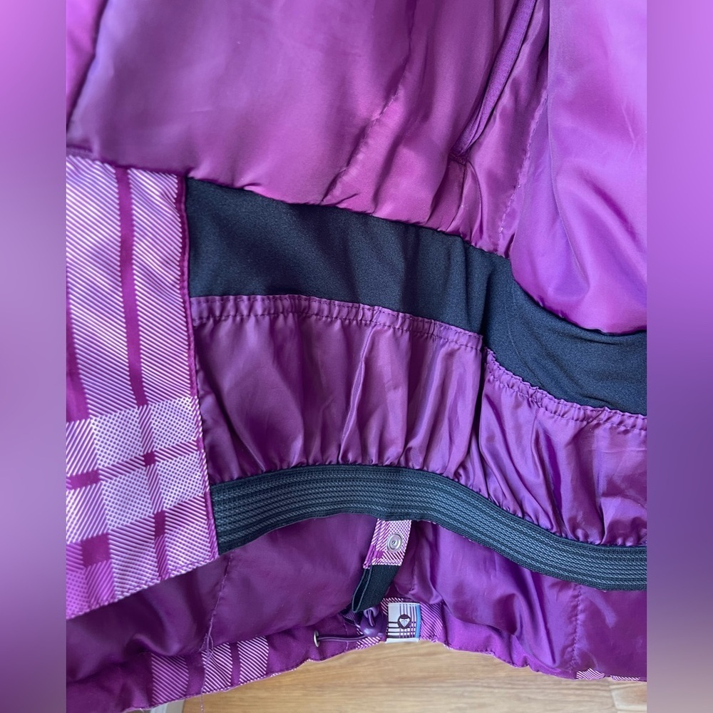 Roxy Women's Small Plaid Snowboarding Jacket - Picture 9 of 14